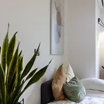 Hi15 - Garage Privato Apartament Como