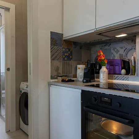 Hi15 - Garage Privato * Côme